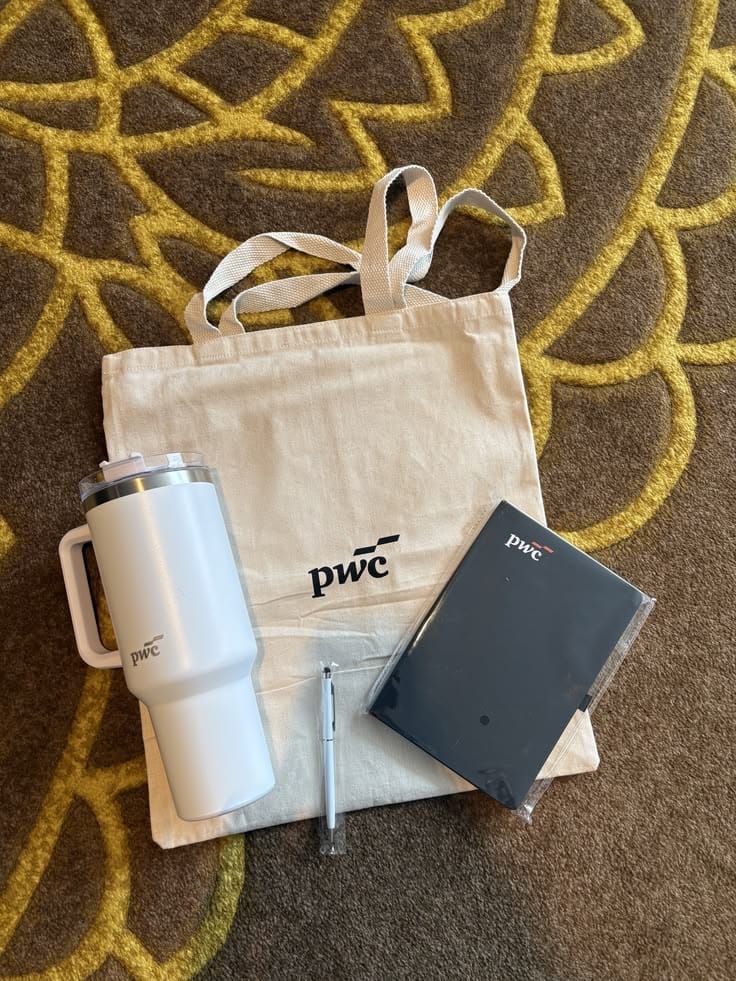 Minimalist Welcome Kit